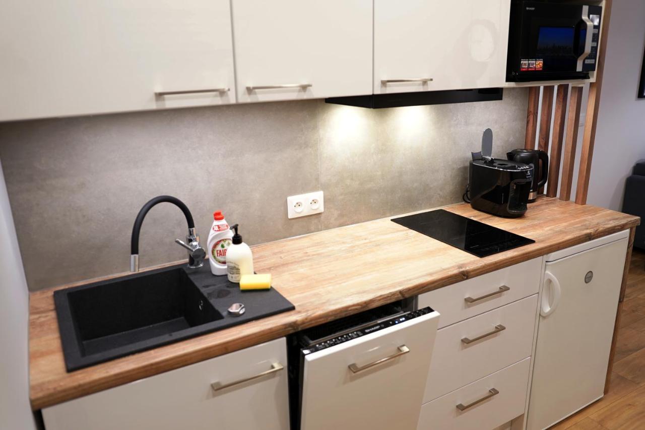 Apartament Z Widokiem Na Park Polanica-Zdrój Exteriör bild